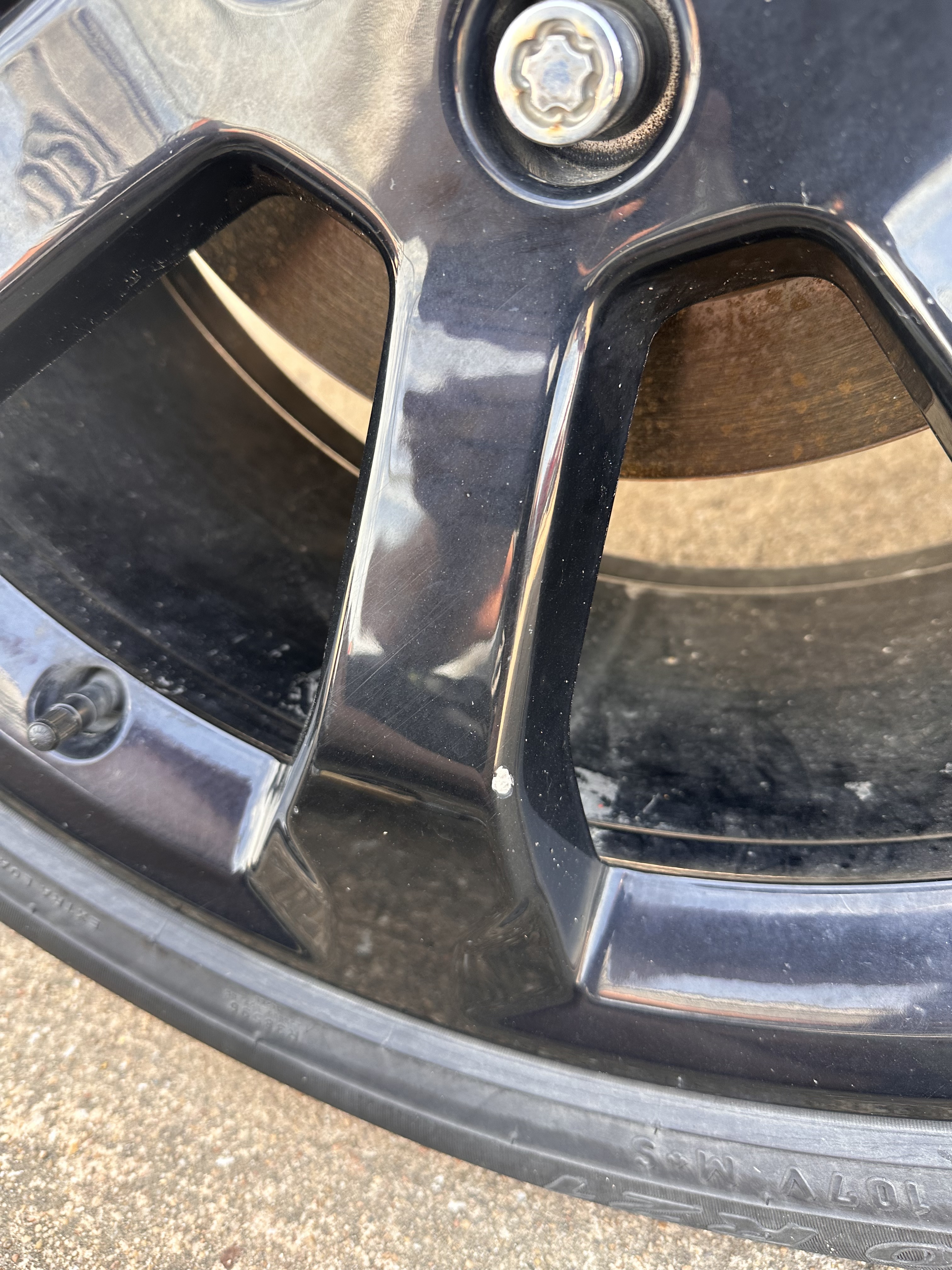 Wheel repair Glenpool before damage